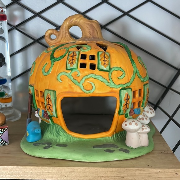 Partylite Halloween Pumpkin House - Picture 2 of 4